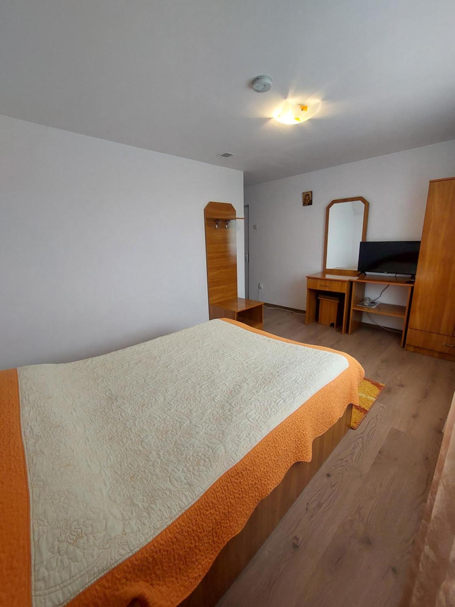 Steaua Nordului Hotel Târgu Neamţ Bagian luar foto